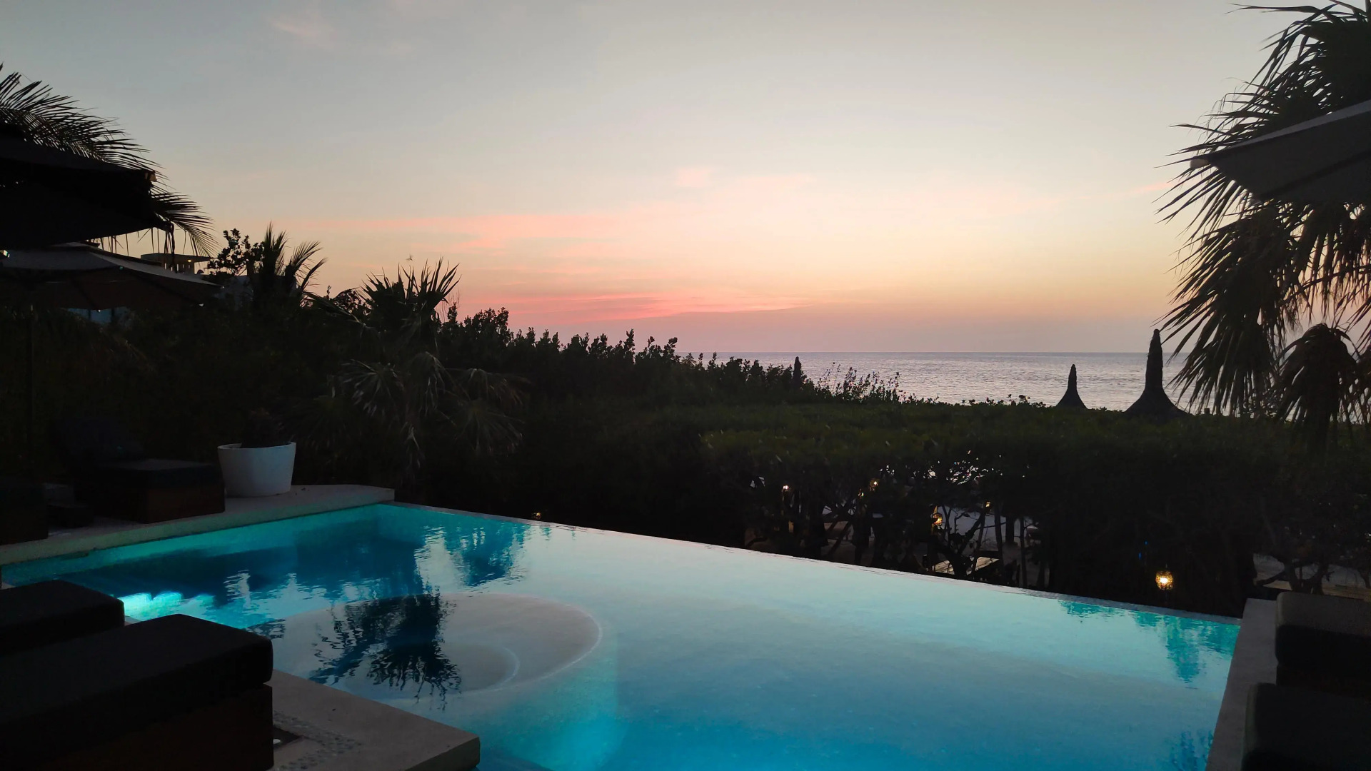 Casa Punta Coco & Beach Club