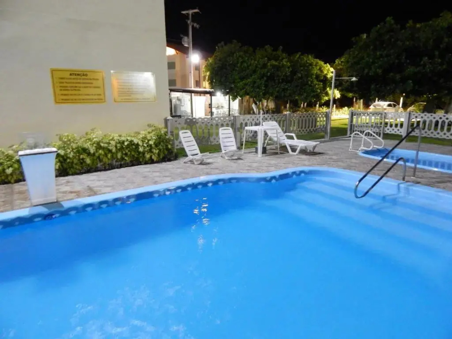 Carneiros Beach Resort