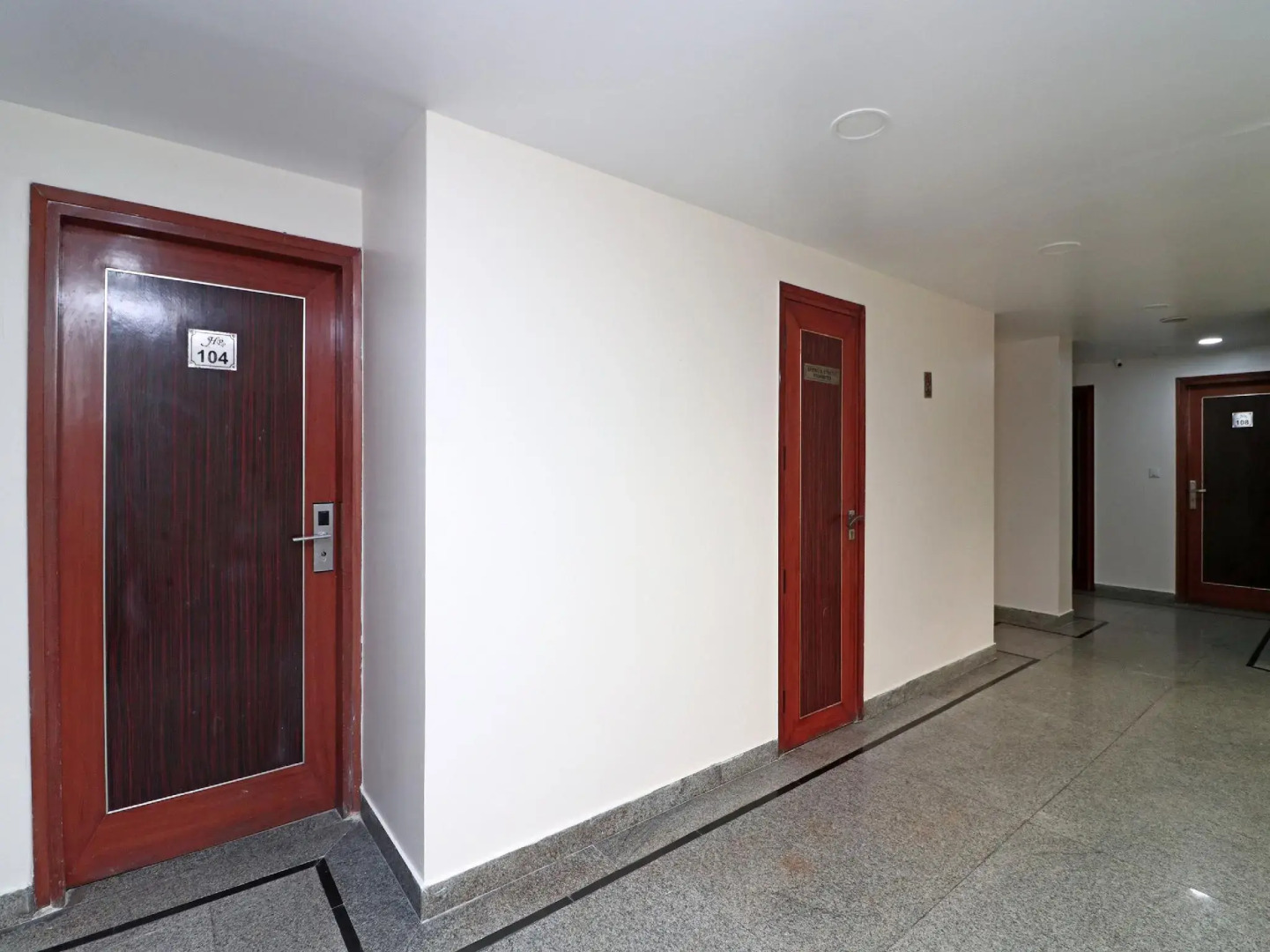 OYO 16893 Hotel Parth Paradise