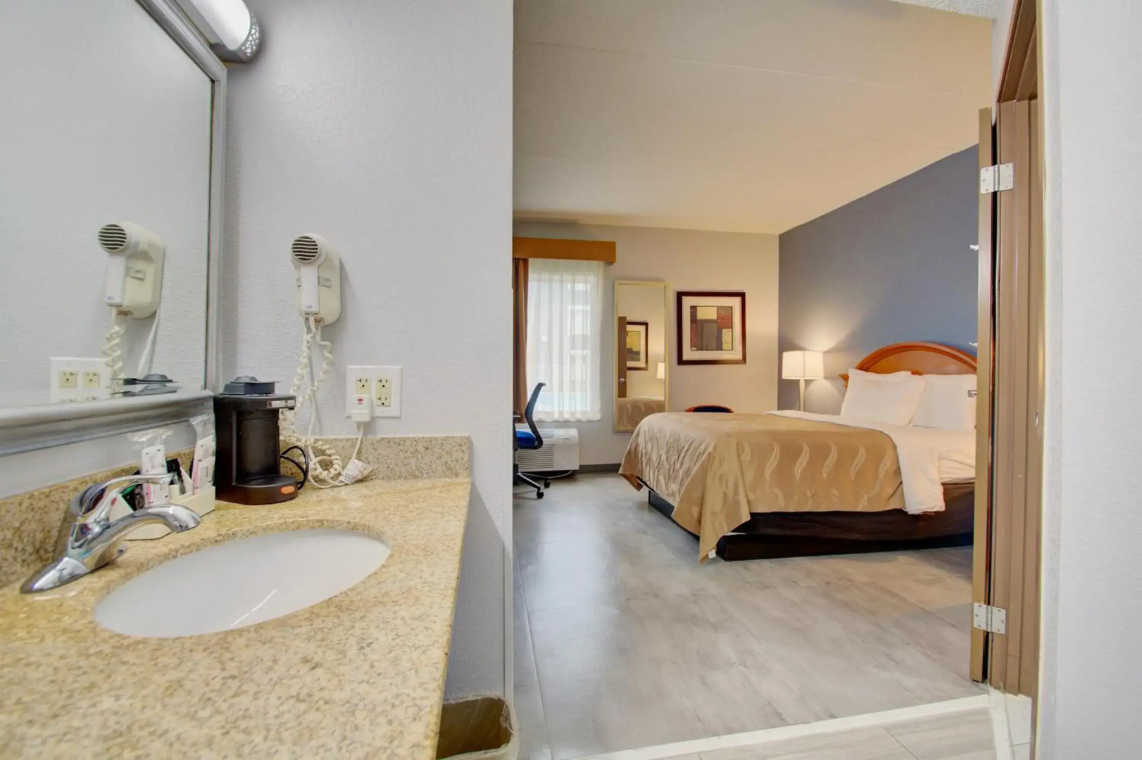 Quality Inn & Suites CVG Airport