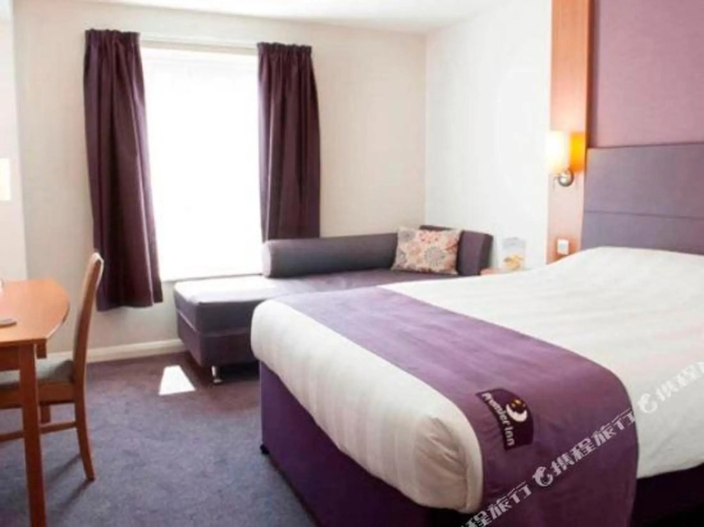 Premier Inn Huddersfield Central
