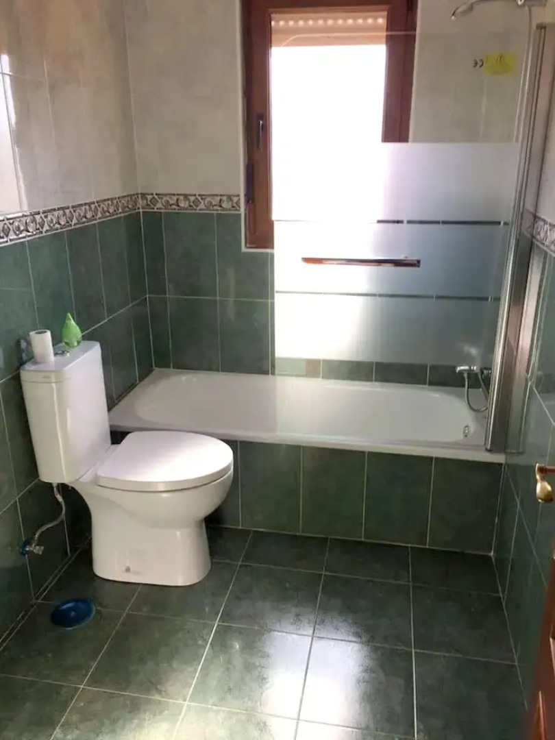 House With 5 Bedrooms in Casasola , With Enclosed Garden