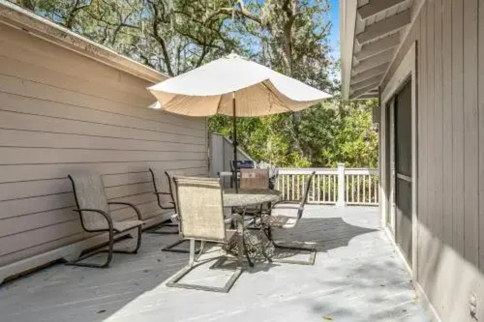 Sparrow Pond Cottages