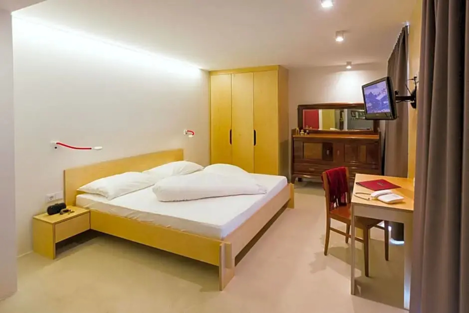 Restaurant Cafe Ladurner