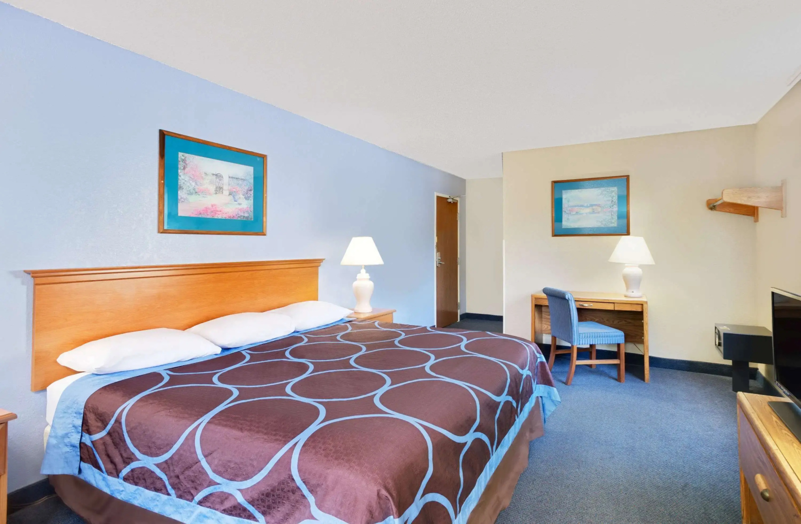 Super 8 by Wyndham Newburgh/West Point Near Stewart Airport