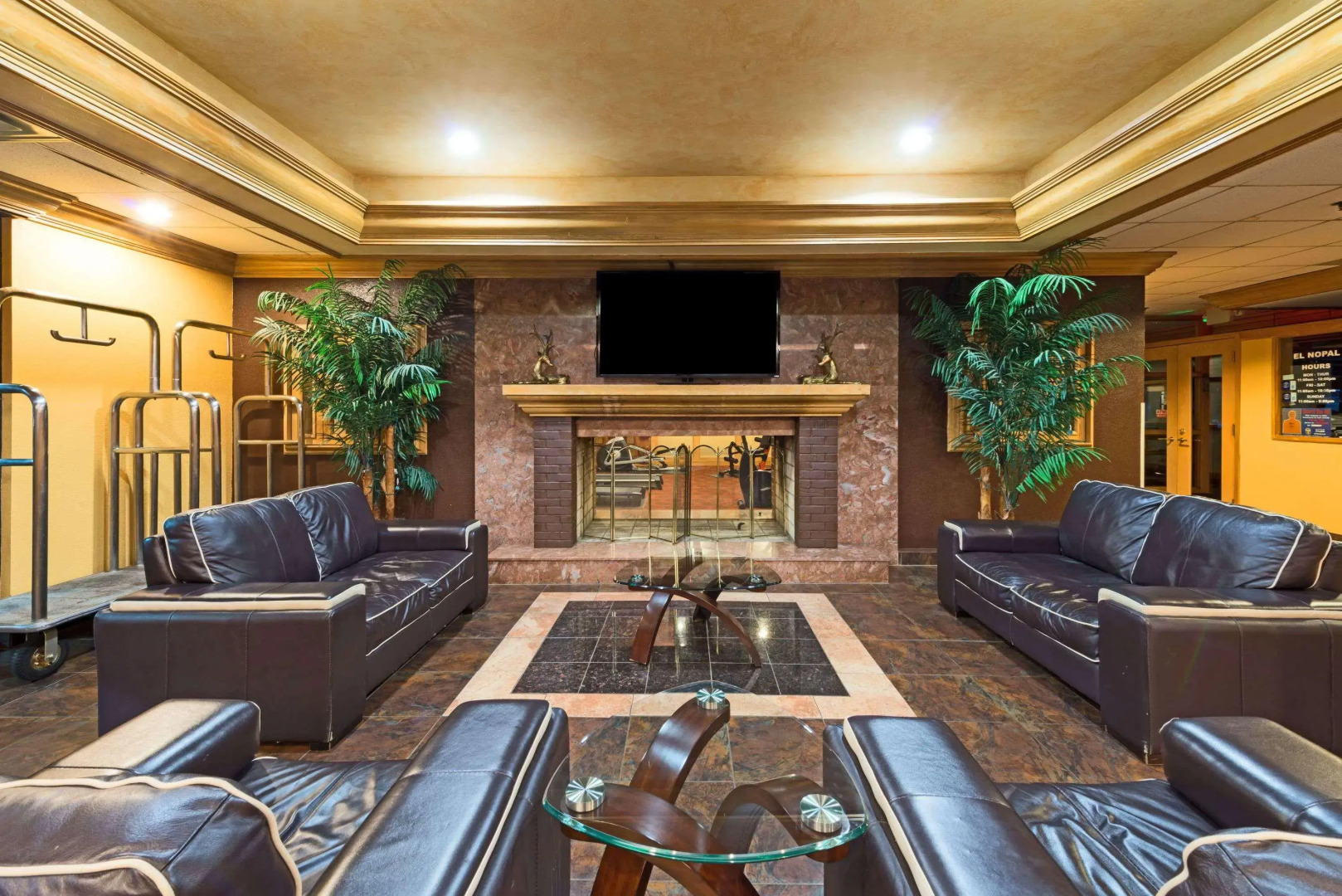 Ramada Louisville Downtown North