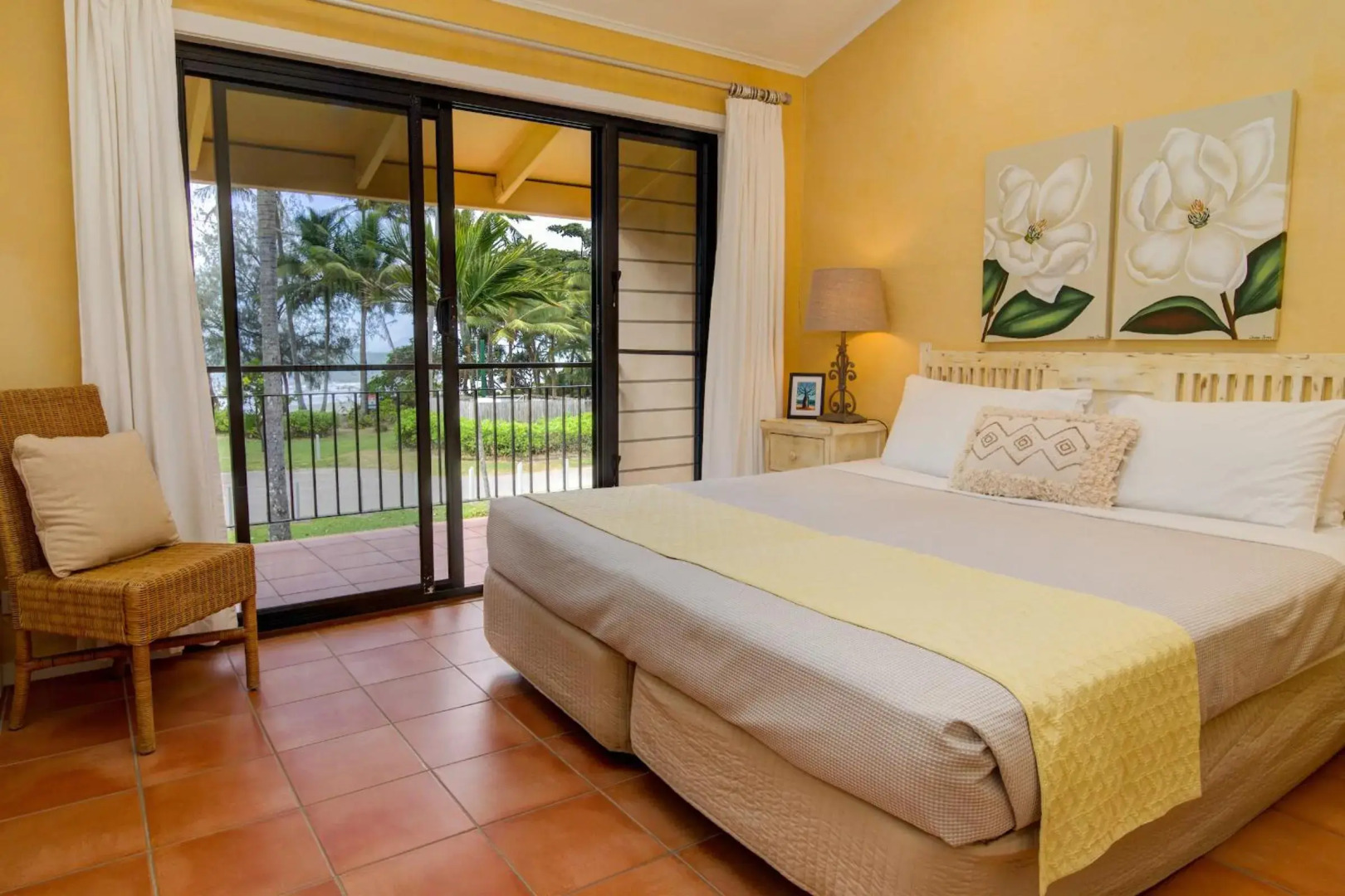 Number 2 On The Beach | Beautiful Beachfront Villa