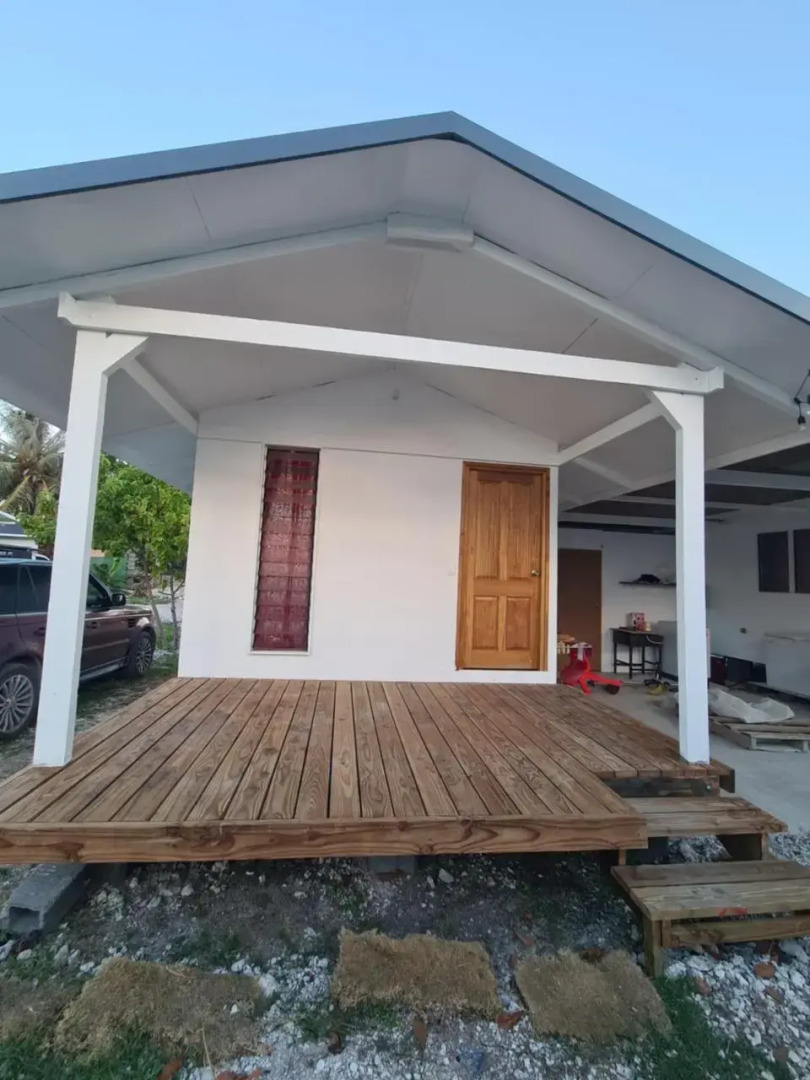 Fare Manahere Rangiroa