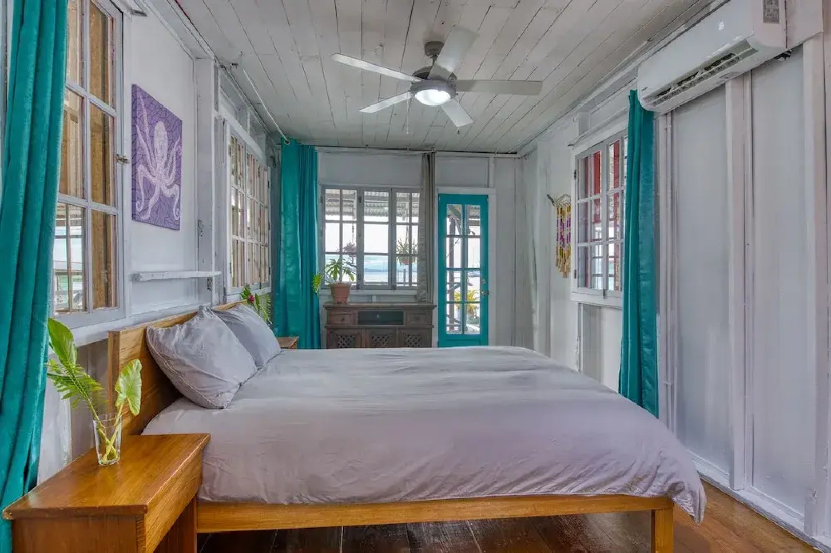 Saigon Bay Bed & Breakfast