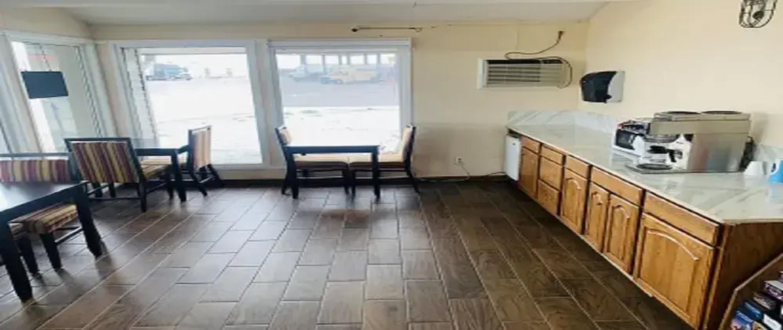 Americas Best Value Inn Elm Creek