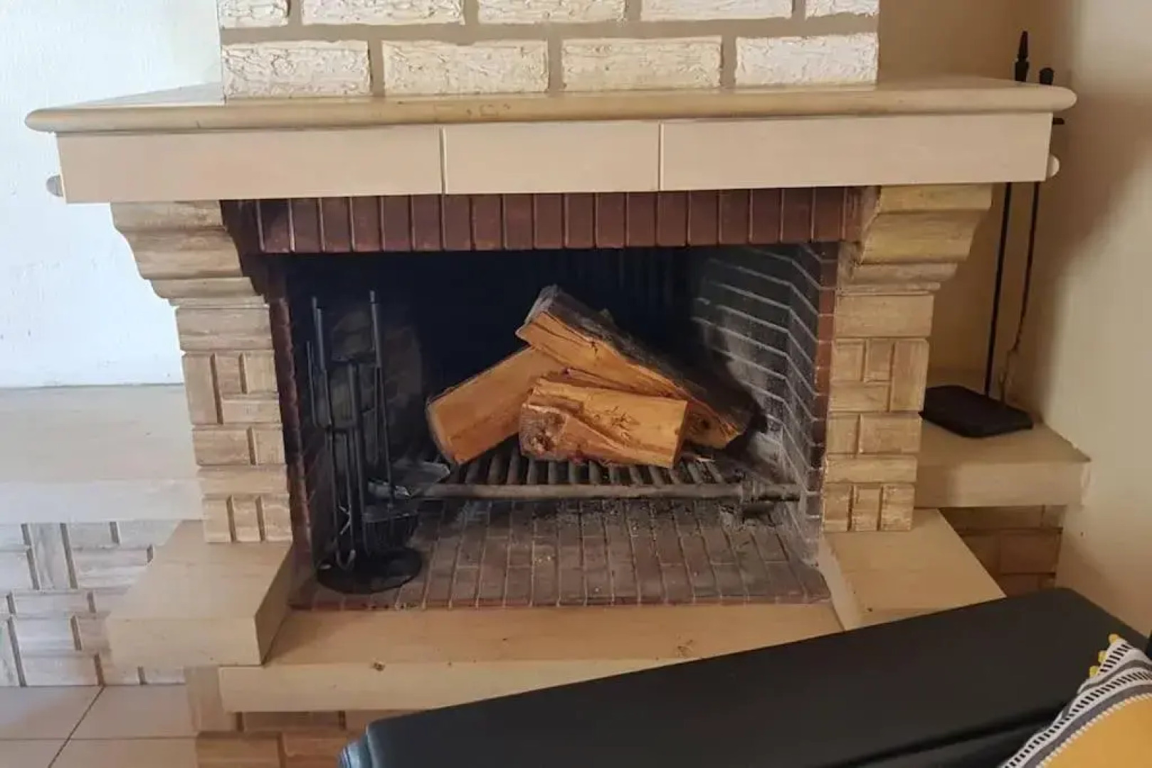 Irene's Apartment In Salakos