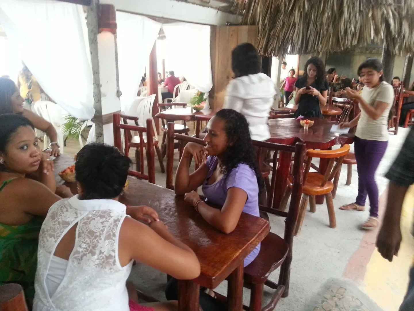 La Delphina B&B Bar and Grill Hotel