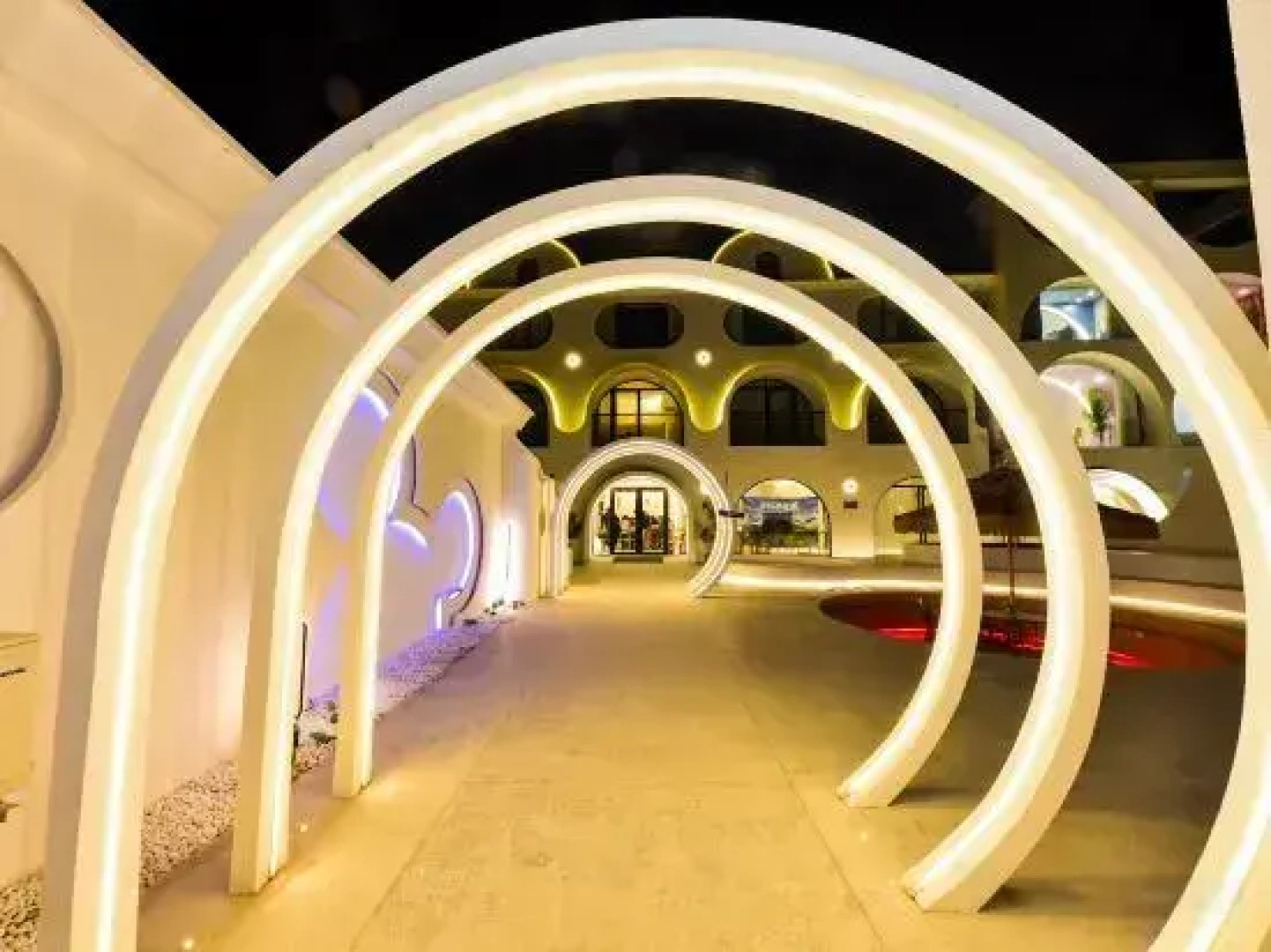 Huayujian · Parent Designer Villa (Shanghai International Tourism Resort Store)