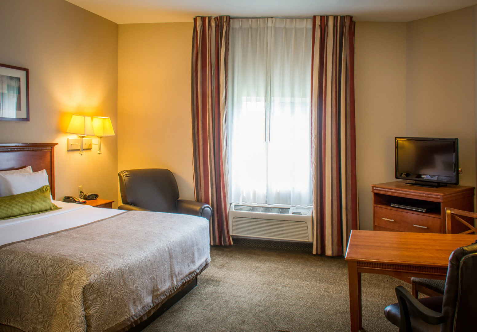 Candlewood Suites Airport by IHG