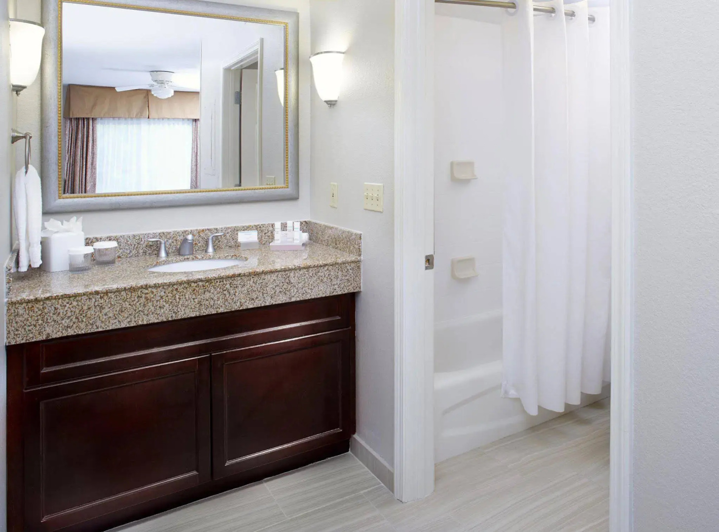 Homewood Suites by Hilton Charlotte Airport