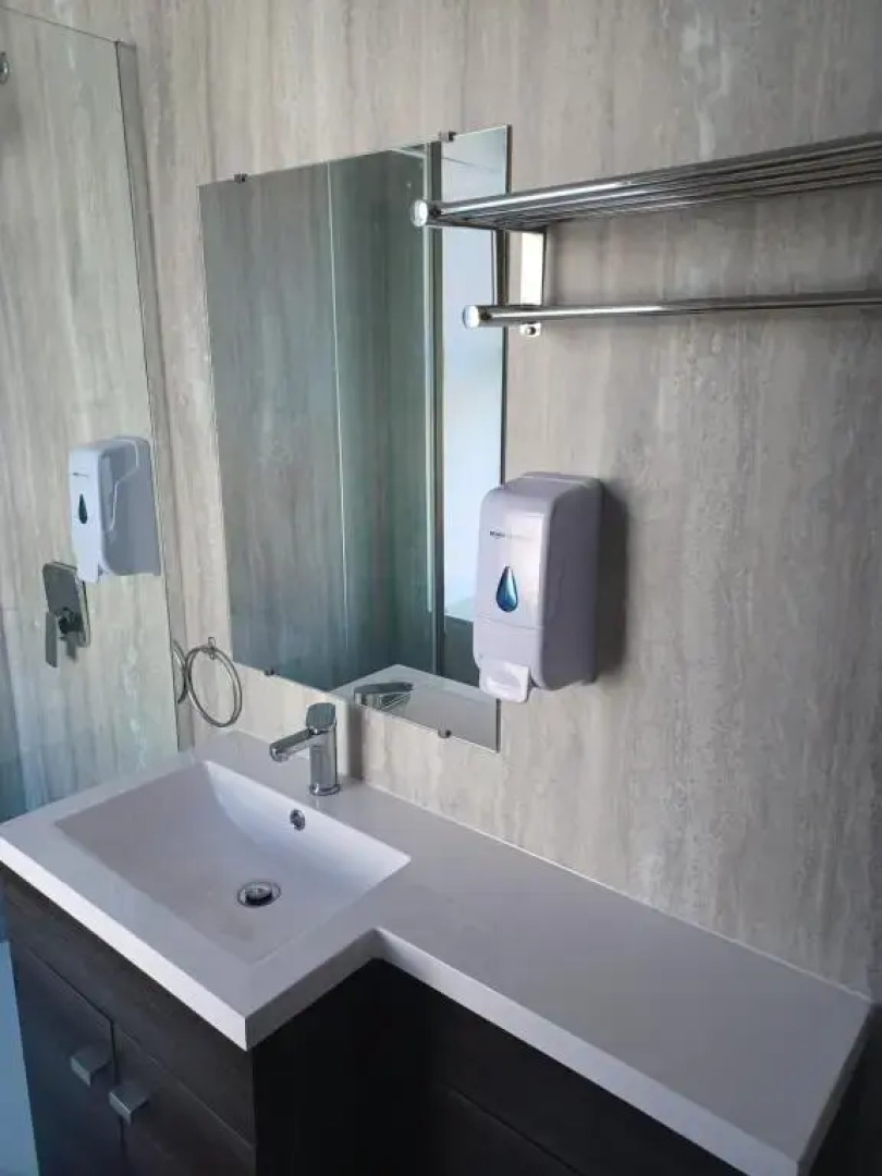 Voyage Hostel - Rooms with Shared Kitchen