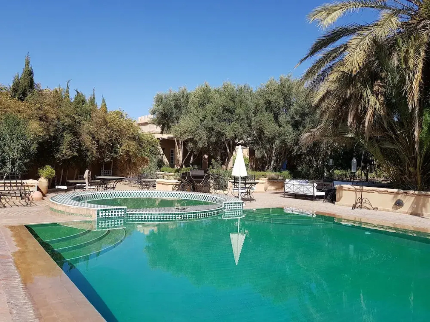 Palais Villa Talaa Resort