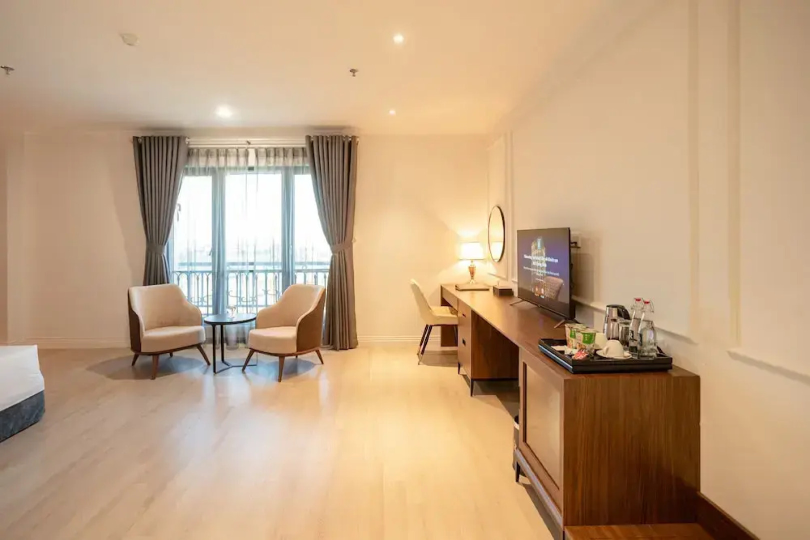 Rex Quang Binh Hotel