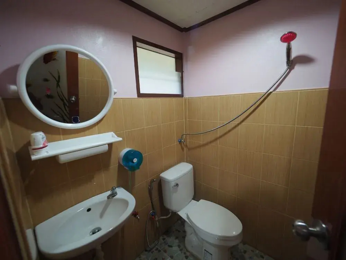 Urawadee Homestay Khiri Wong