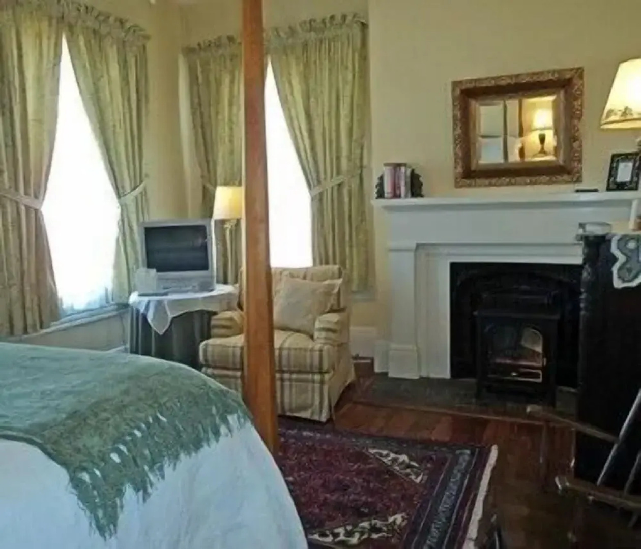 The Essex Inn