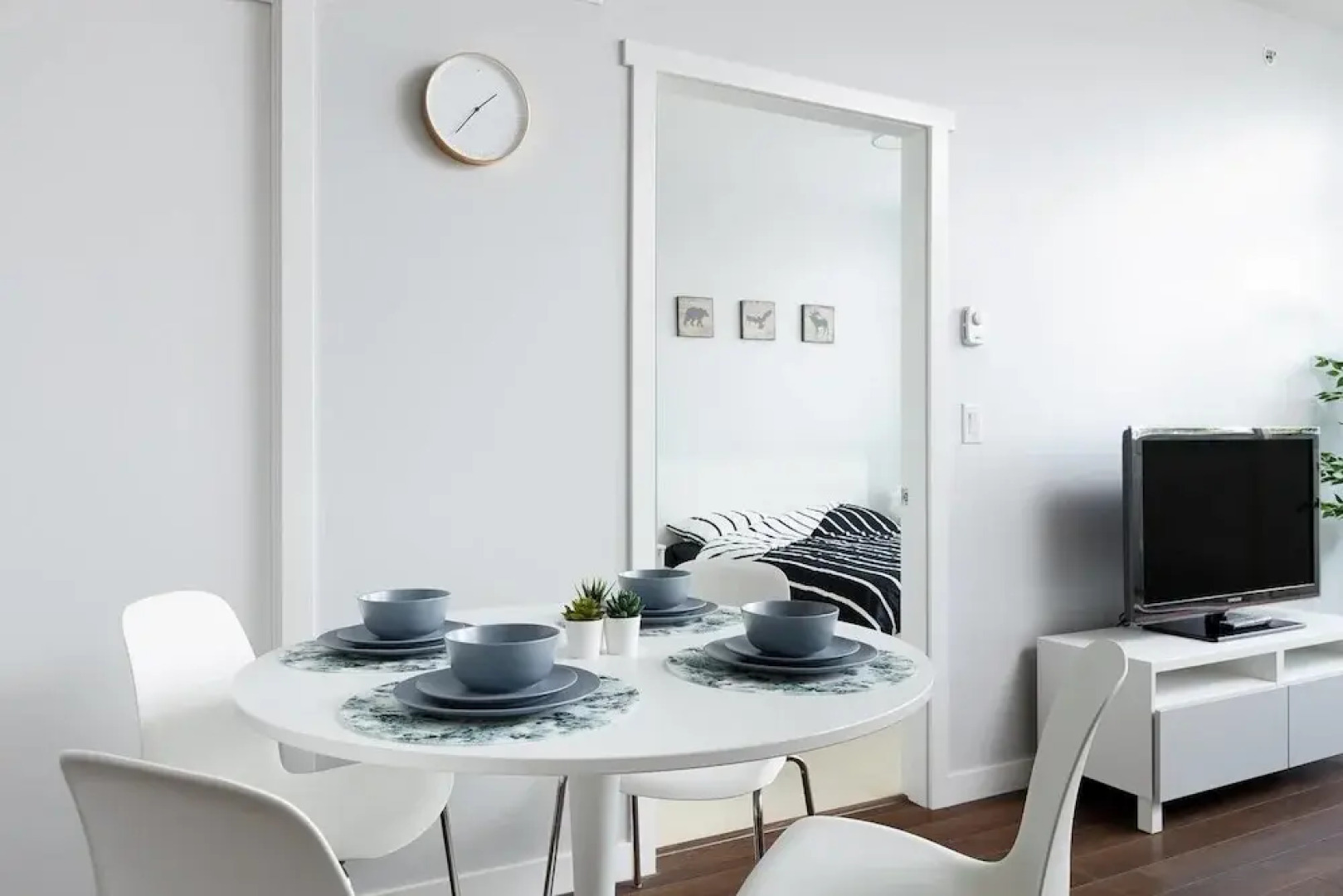 Surrey Center Cozy Condo