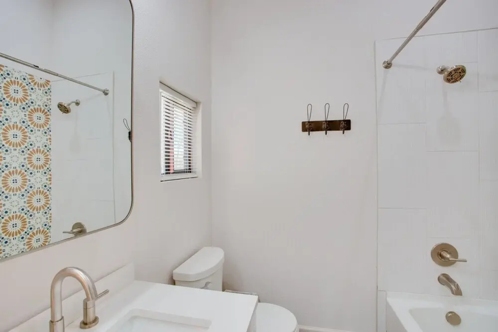 Lake Texoma Vacation Rental: Walk to the Water