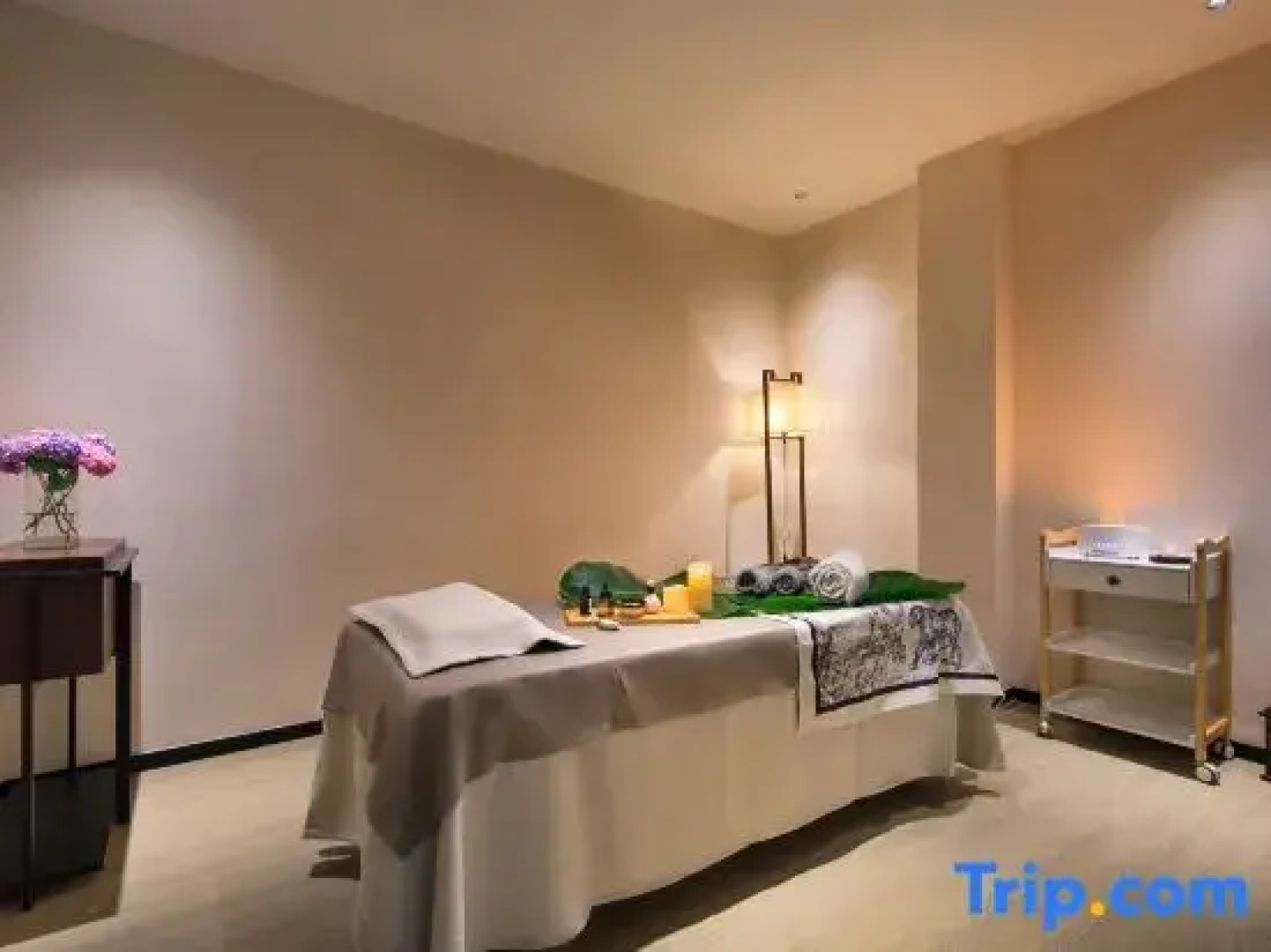 Courtyard Hotel - Yulong River Branch