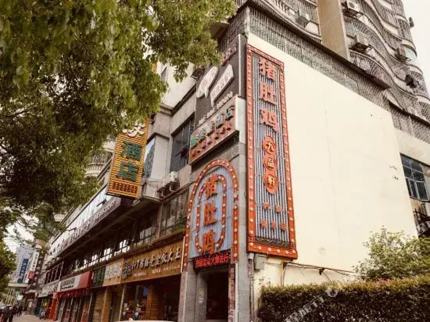 Jiemeiwei Hotel (Zhangzhou Wuling Square Municipal Government Branch)
