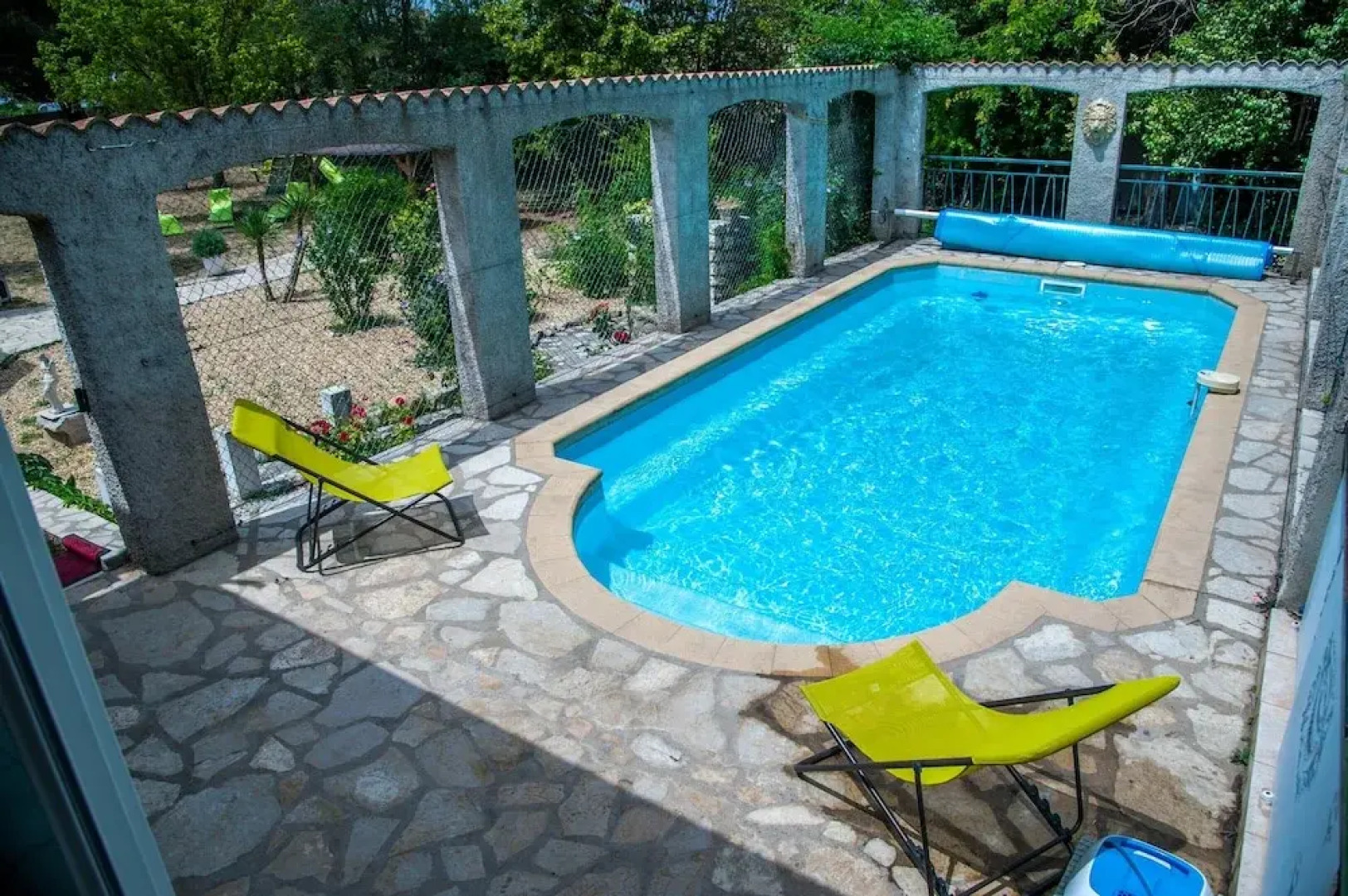 House With 2 Bedrooms in Béziers, With Pool Access, Furnished Garden a