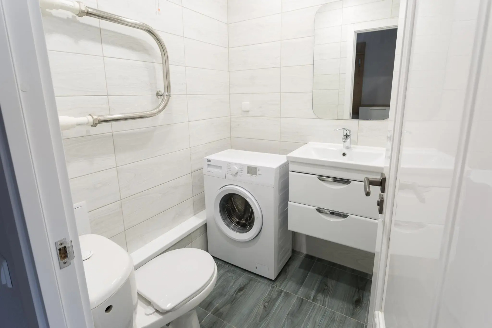 Две Подушки в микрорайоне Зеленый город 4