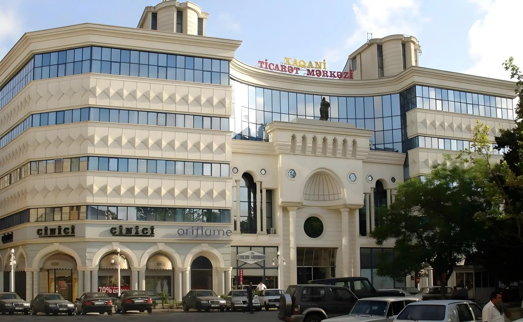 Отель A&H Baku Center Inn