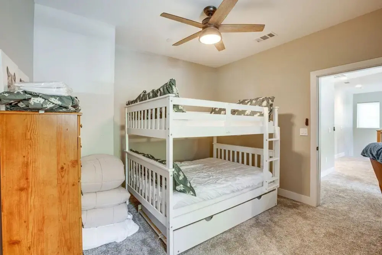 Game Room + Pool Access: Spacious Cabin in Arnold