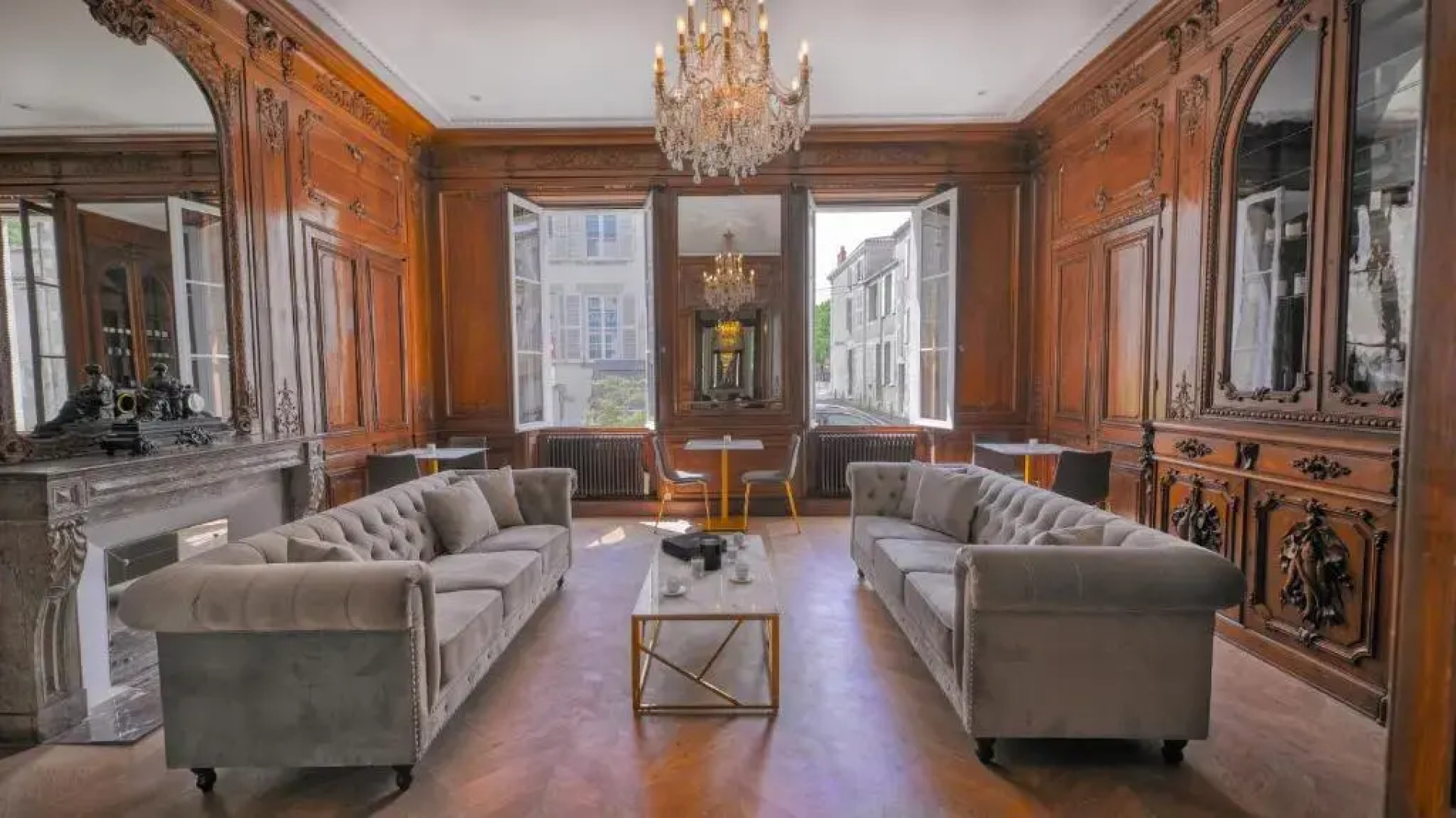 Le Champlain - Les Collectionneurs 