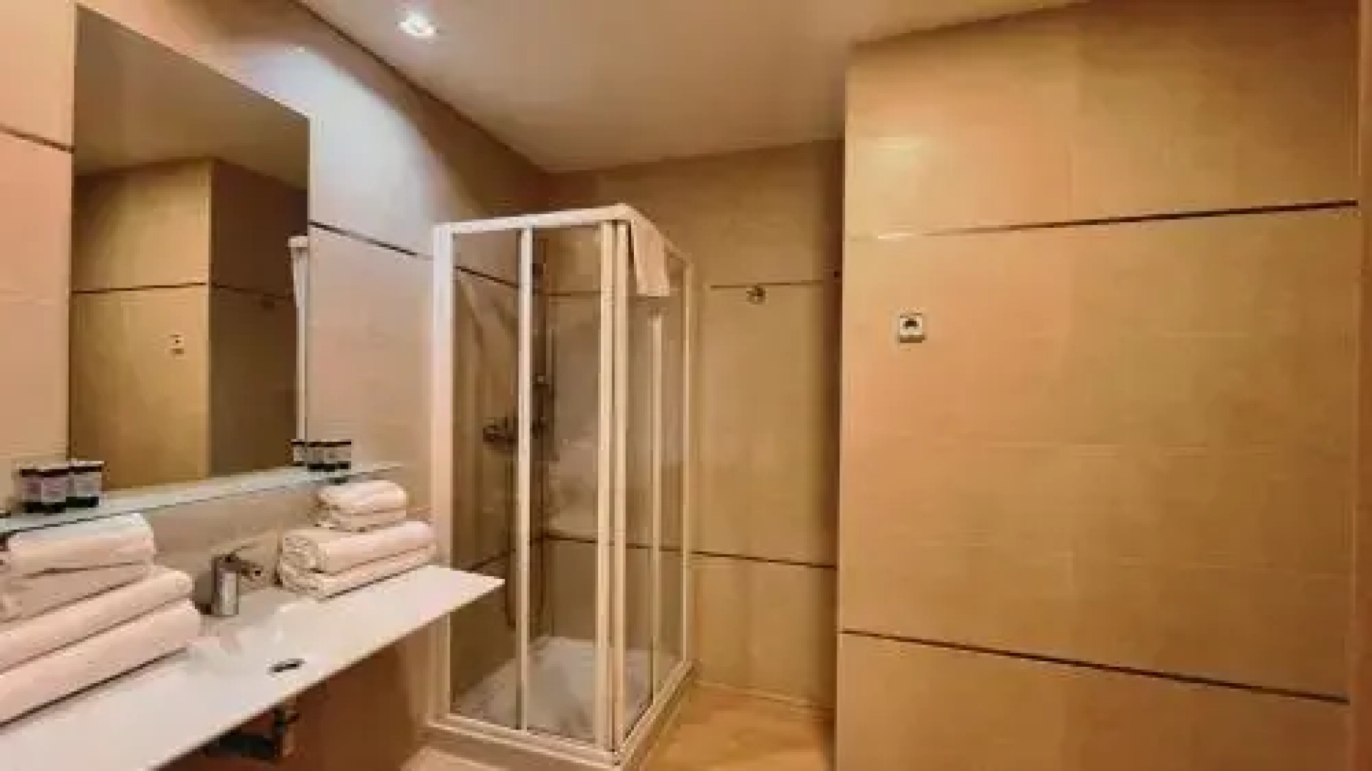 Apartamentos Tartesos