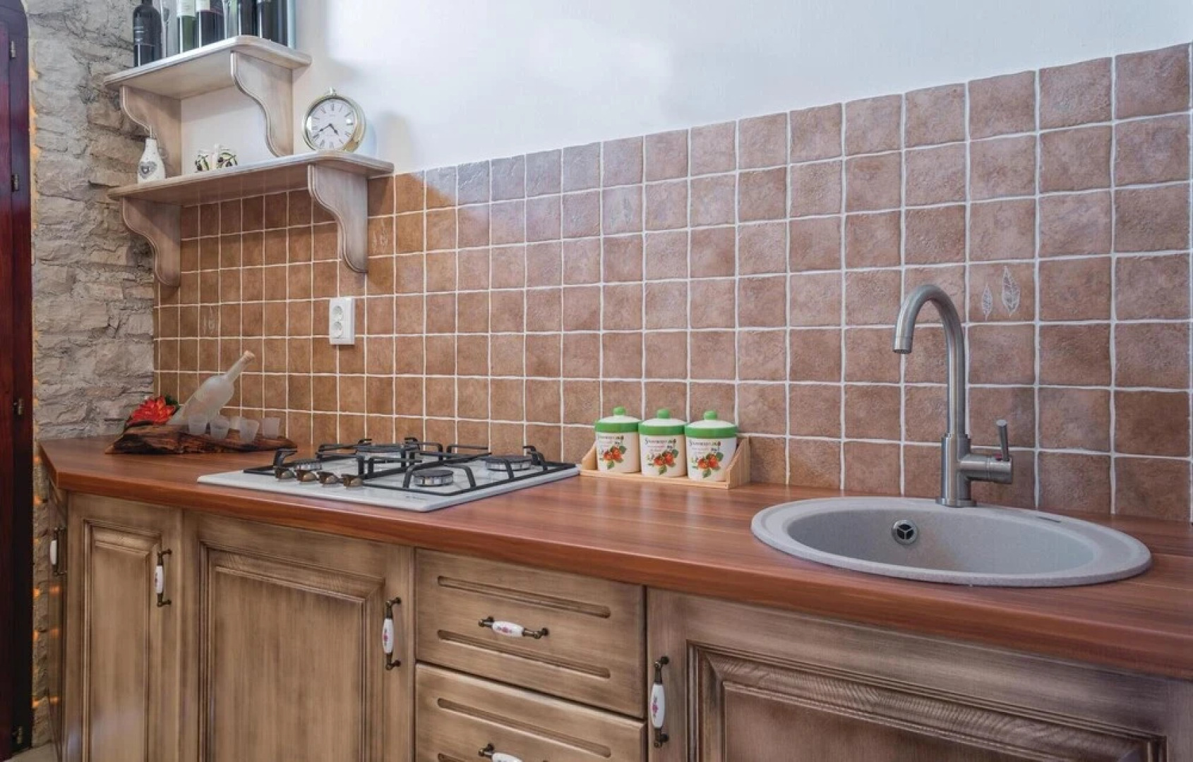 Amazing Home in Dobrani With Wifi and 2 Bedrooms