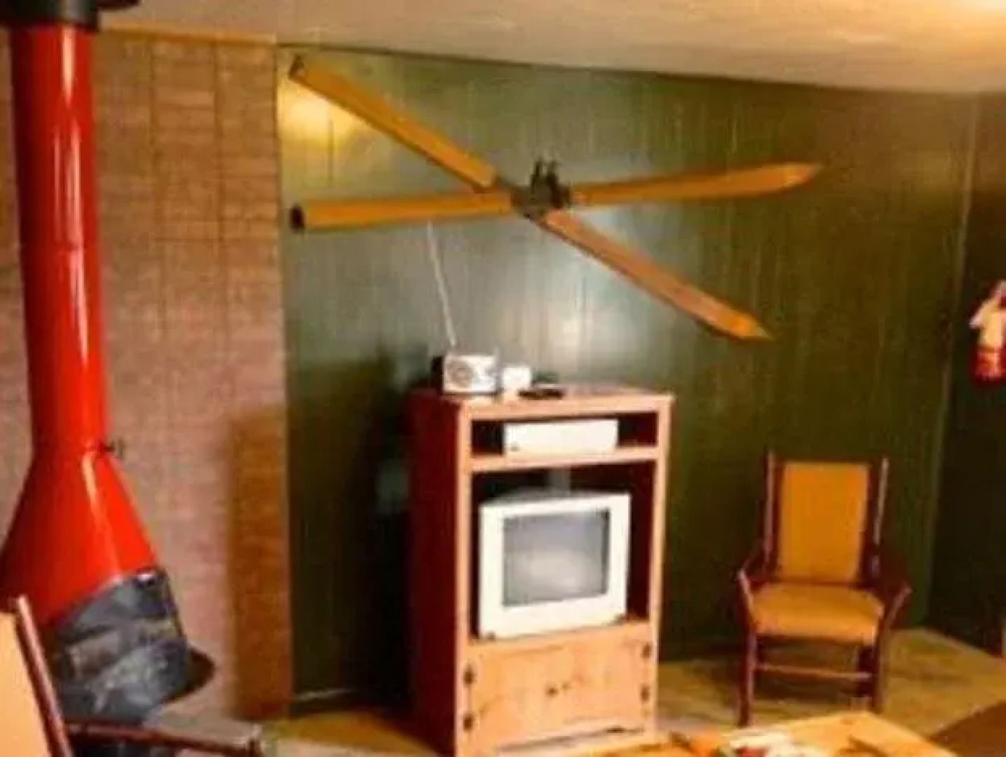 Foothills Lodge and Cabins