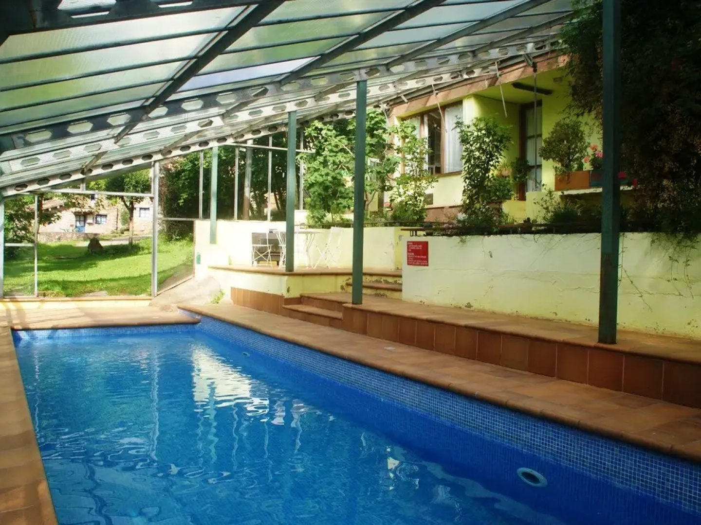 12-person House With Heated Communal Swimming Pool in the Heart of Nature