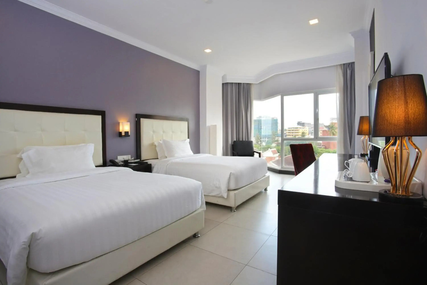 Queenco Hotel & Casino