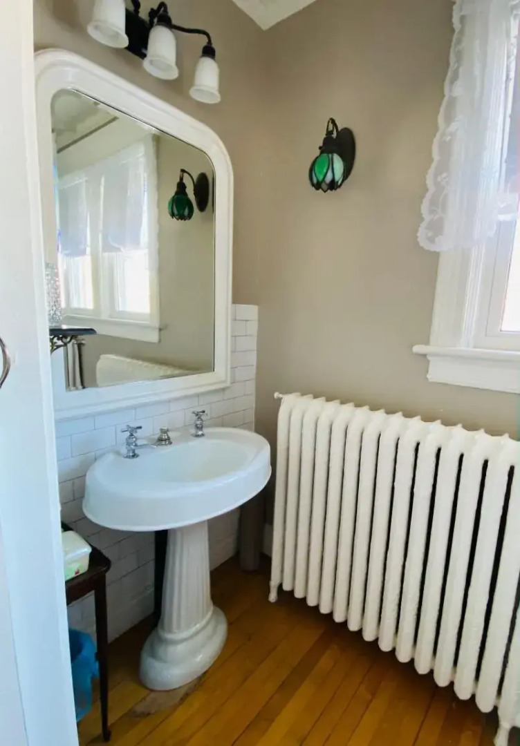 1000 Islands B&B – The Bulloch House