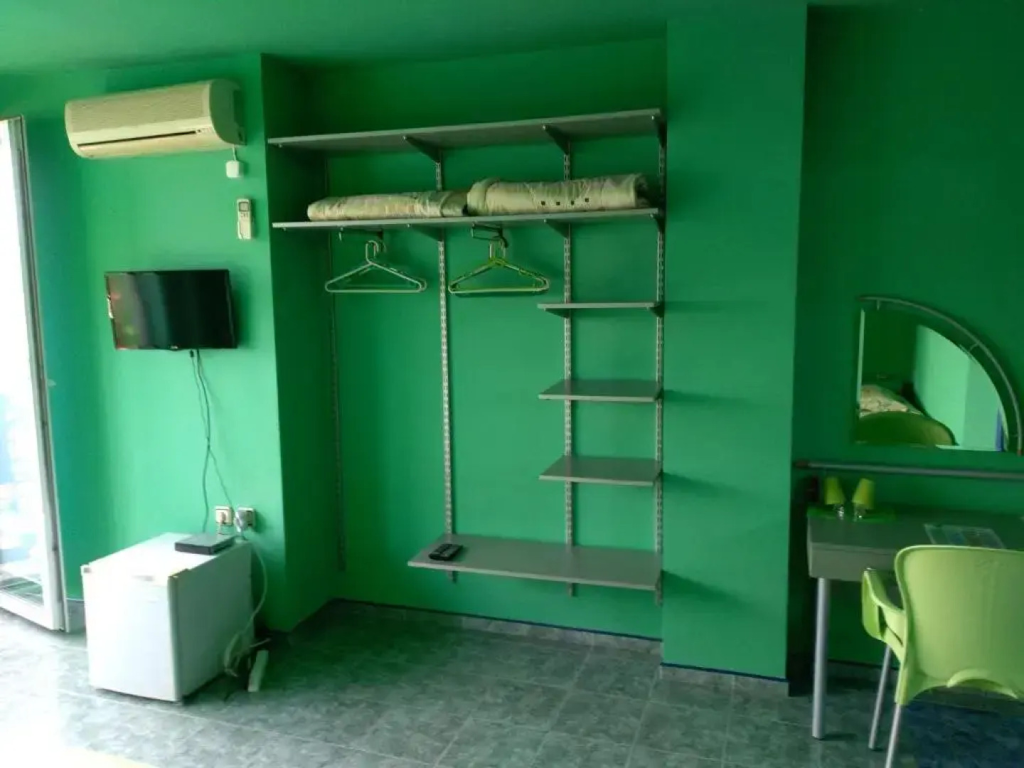 The Colourful Mansion Hotel