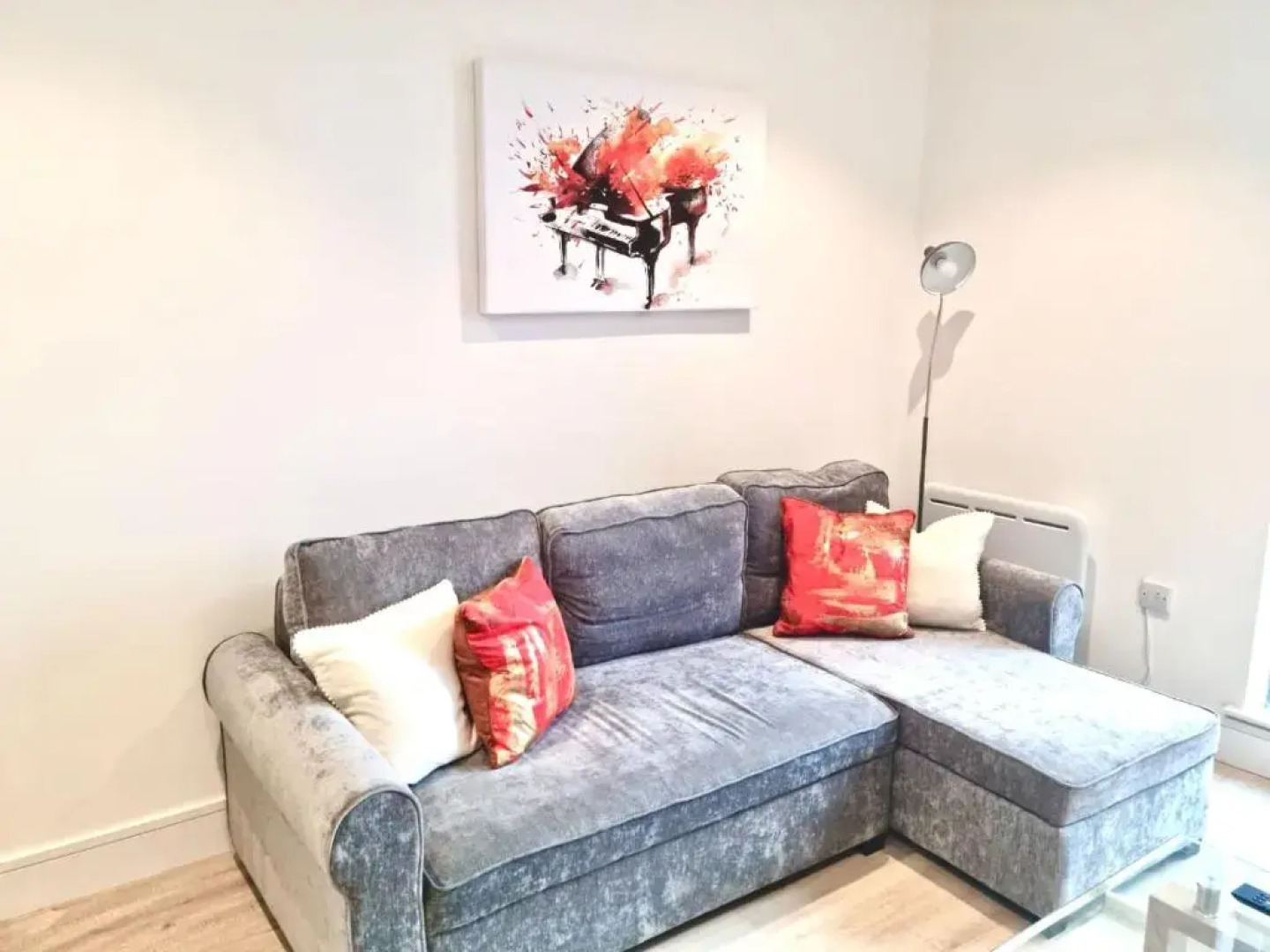 Fleet Heights Apartment Seven