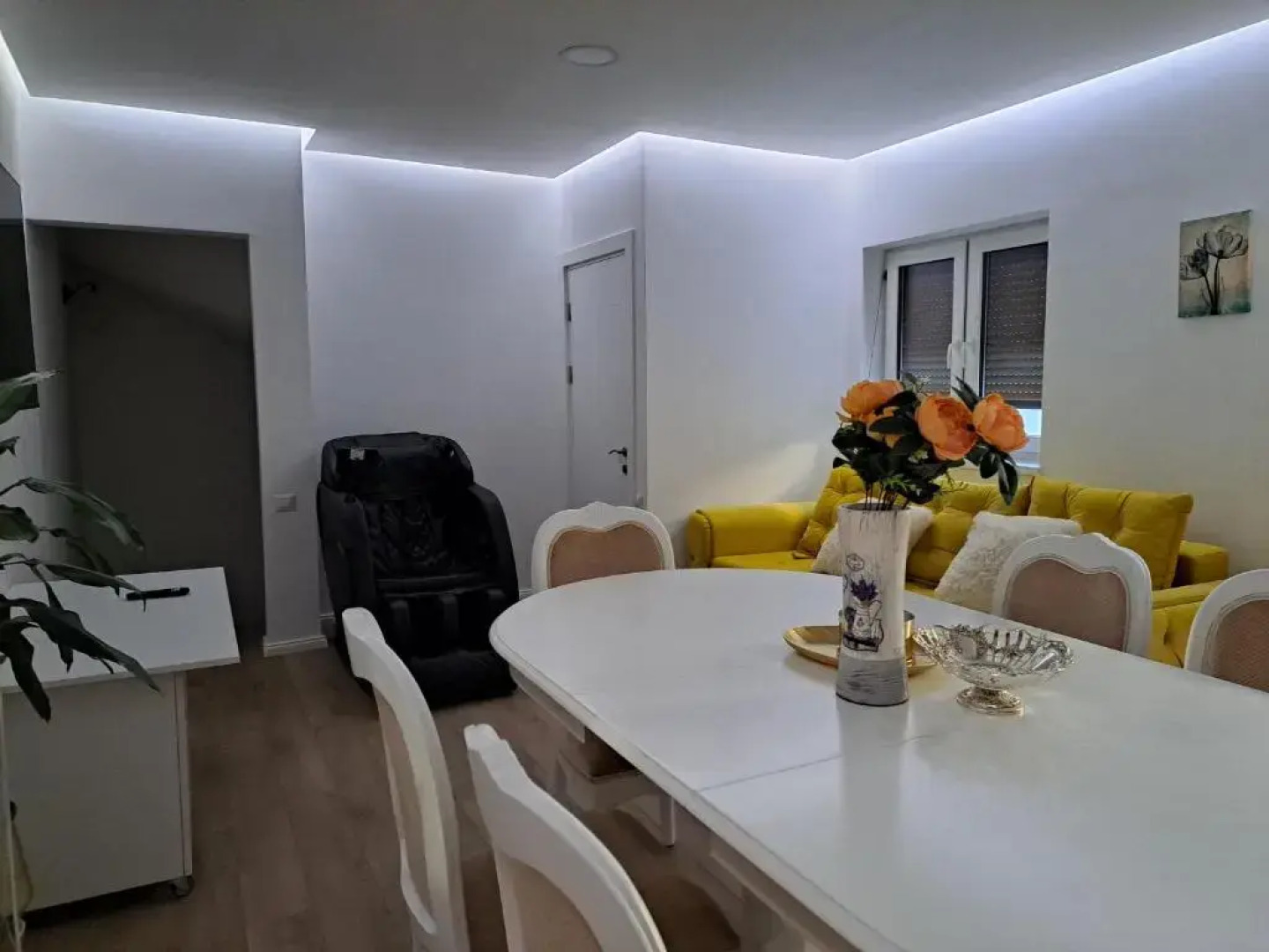 Bob Residence & pool