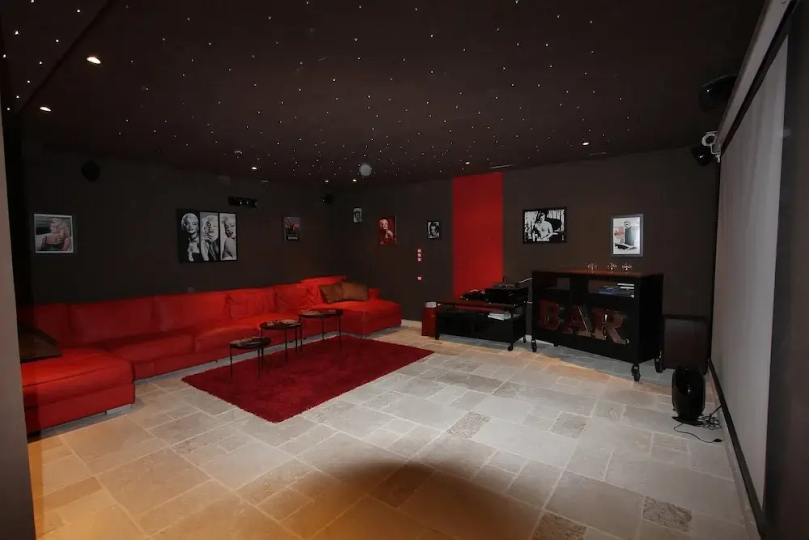 HAVRE DE PAIX" 5 étoiles Prestige jacuzzi, hammam, sauna, PISCINE chauffée Mougins Cannes Grasse