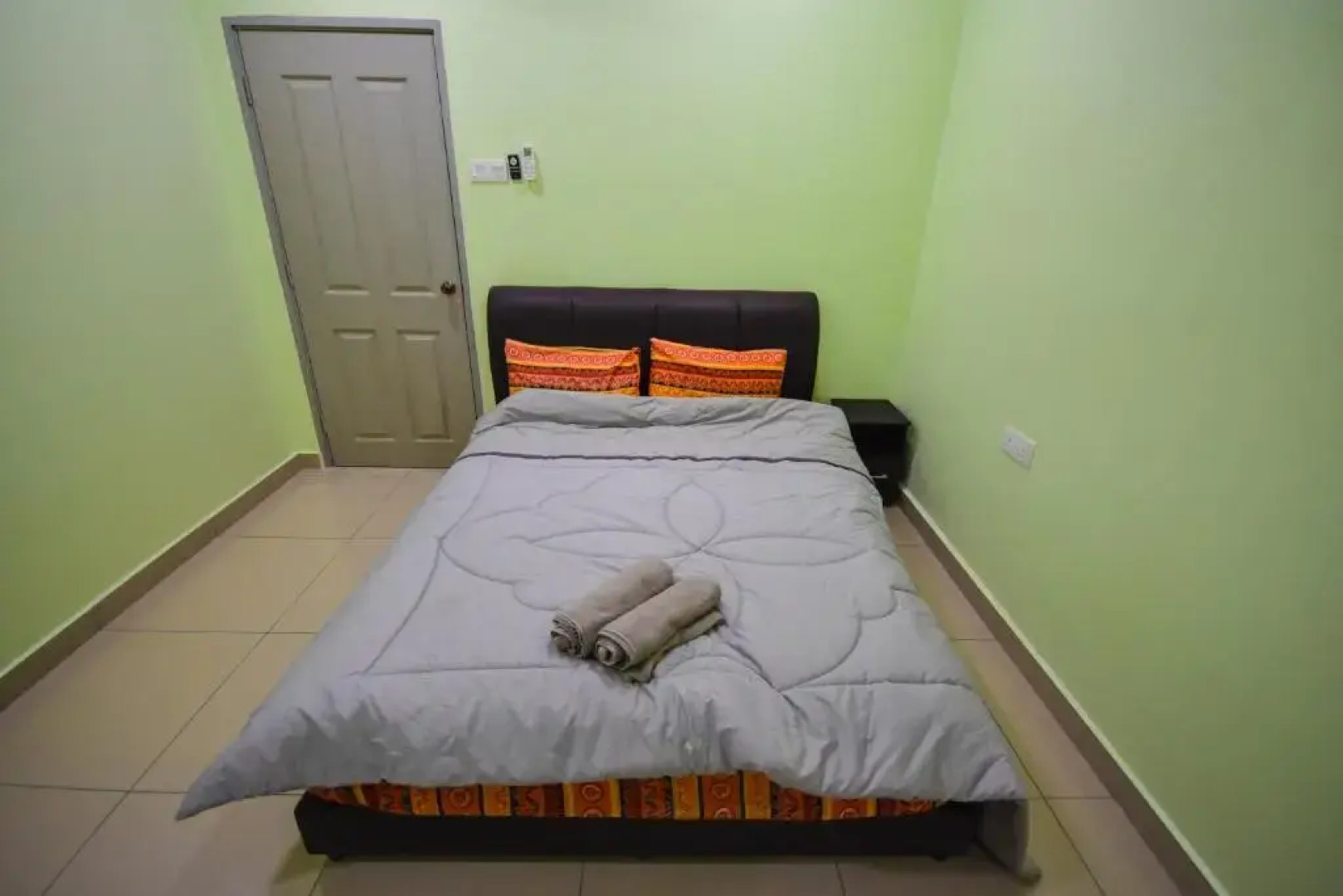 275 Sitiawan Homestay