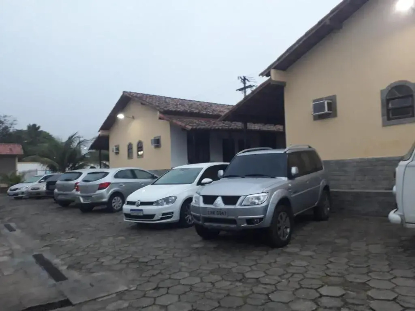 Hotel Pousada Chalé do Coqueiral