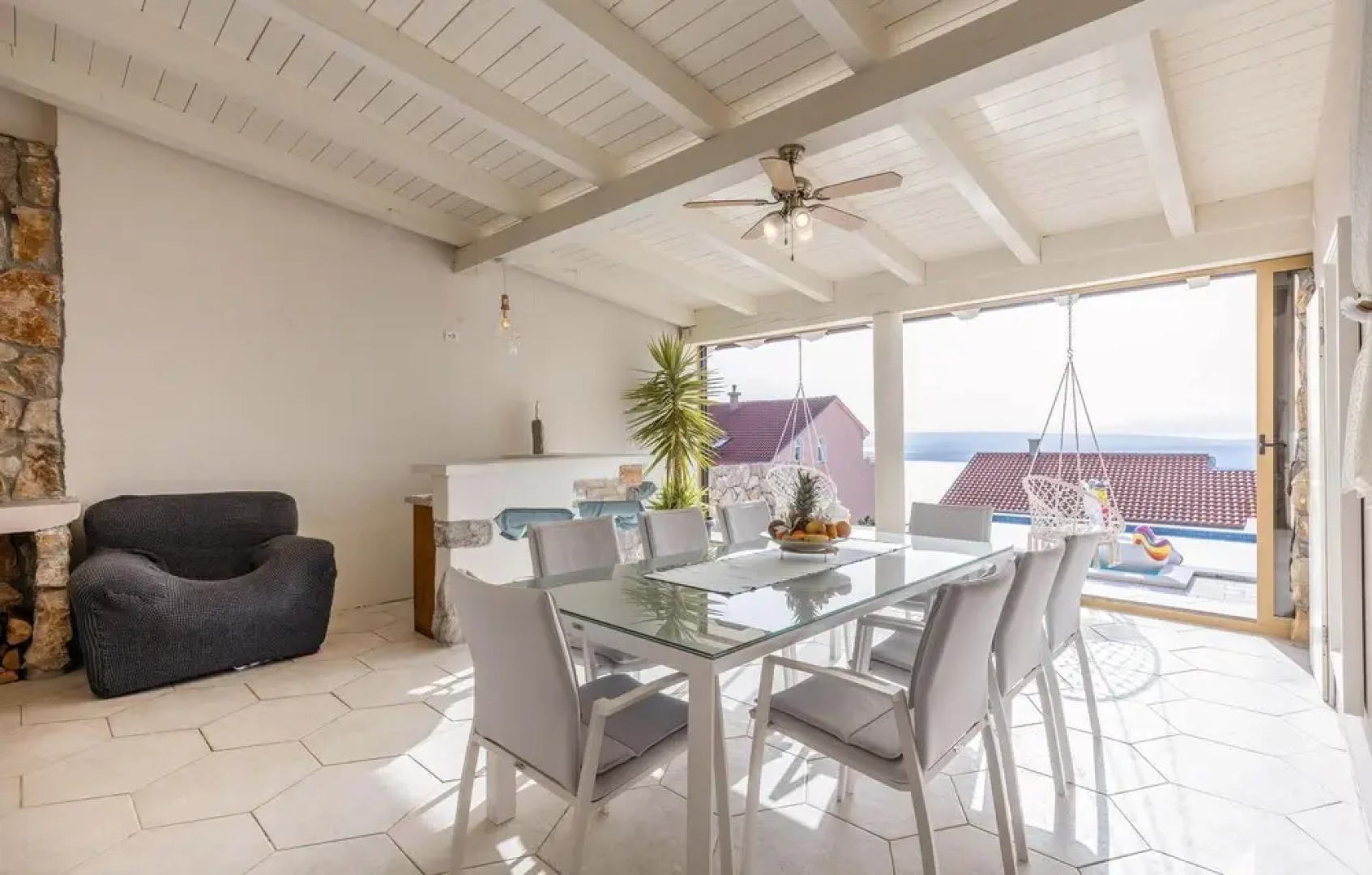 Nice Home in Dramalj With Wifi, 2 Bedrooms and Outdoor Swimming Pool