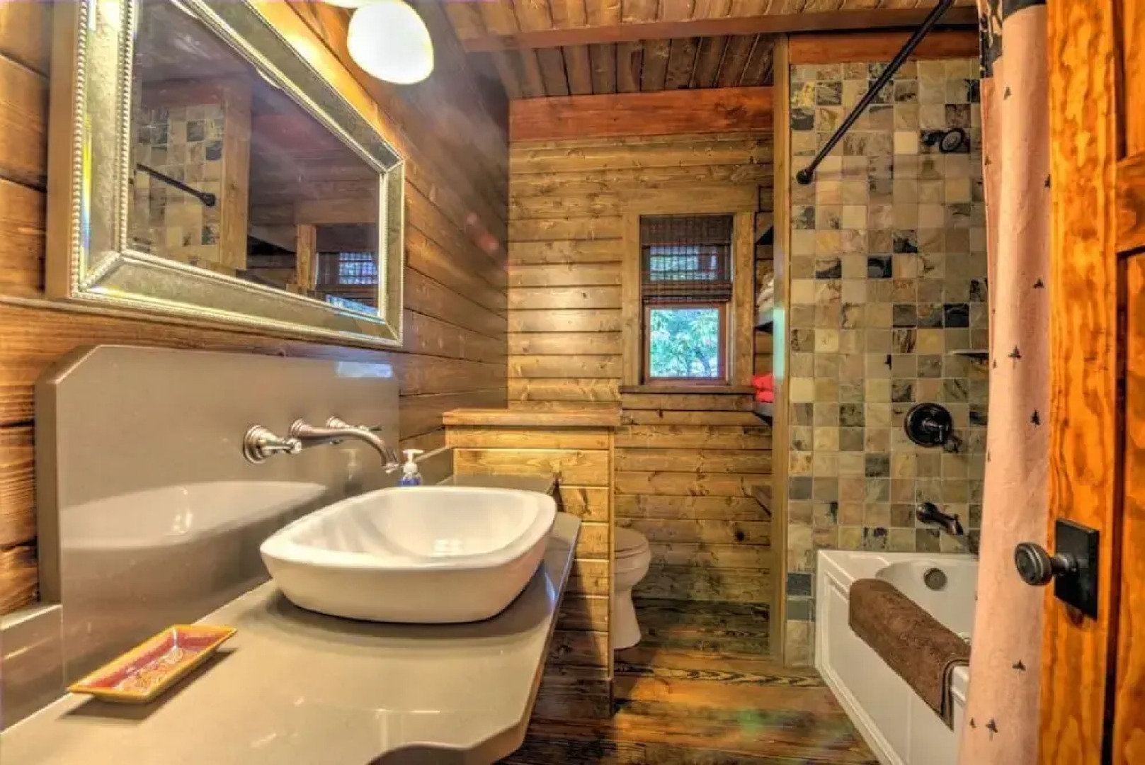 Blue Jay's Perch - 1 Br Cabin