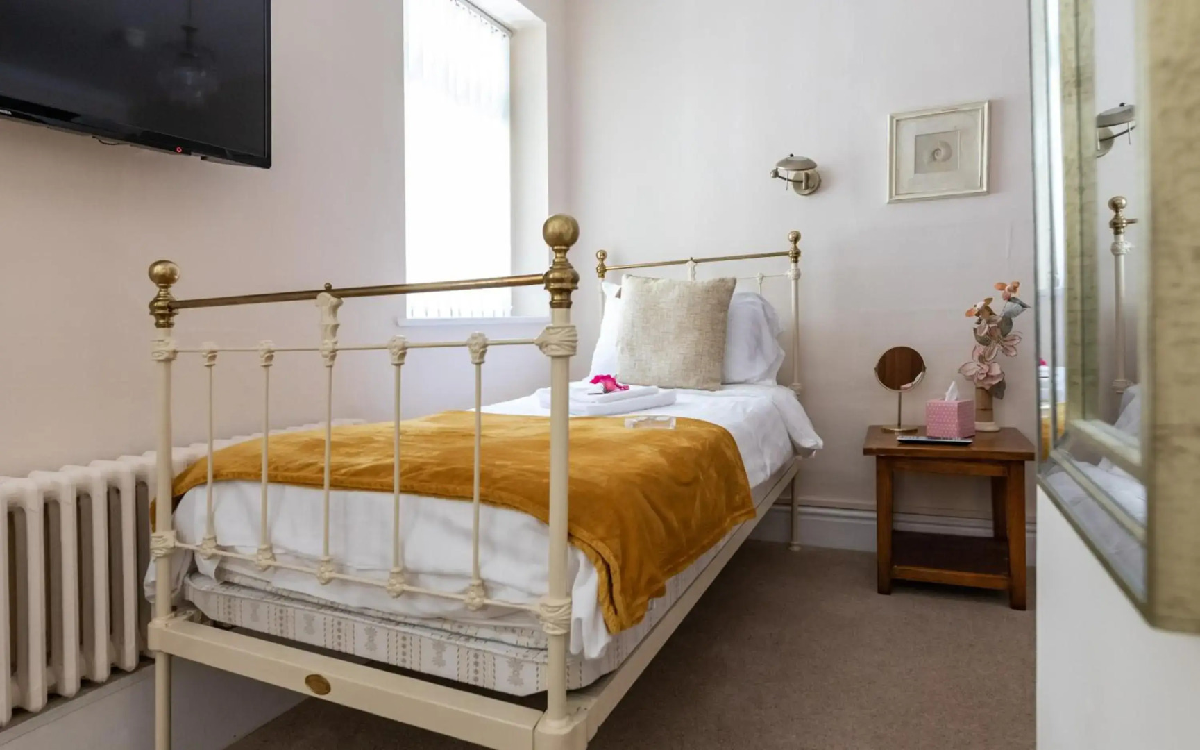 Plas Maenan Country House