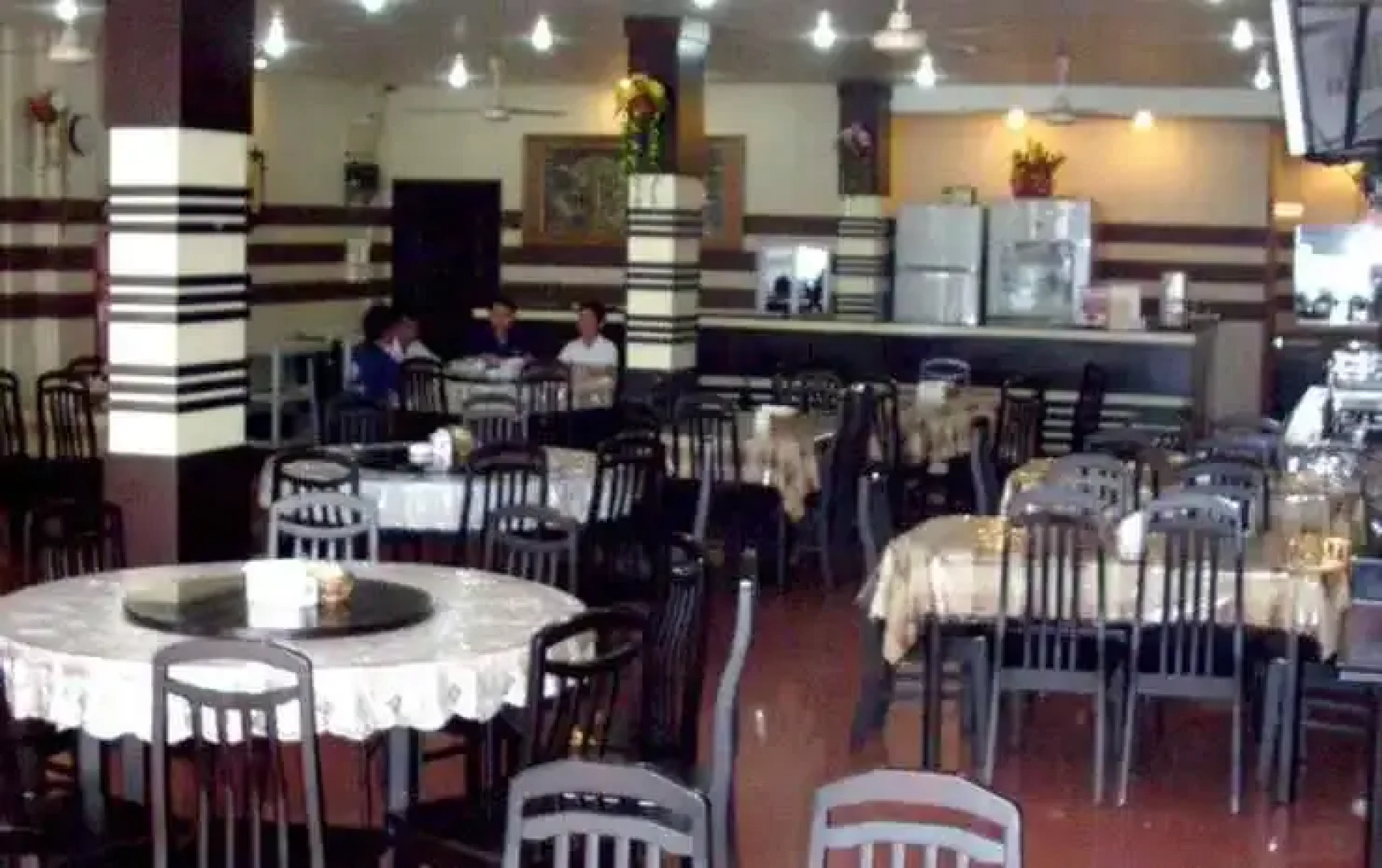 卡普特拉酒店(Kaputra Hotel)