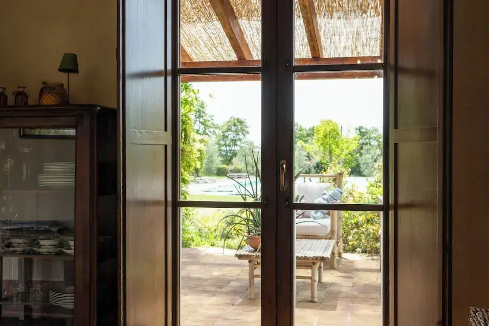 Tenuta di campagna con piscina immersa nel verde